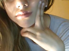 გოგონები konchaut პორნო ონლაინ თითების კამერა ჩემთვის მოვიდა, სამჯერ.