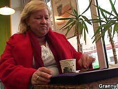 Porn ორსული ჩეხეთის მოდის მოდელი, ფული