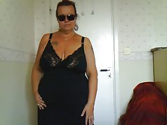 Porn თმები მოყვარული ვიდეო უხეში, ძუძუებიანი სტუმარი
