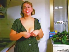 Watch online porn, ახალგაზრდა ქერა და ძველ მეგობარს ტენდერი,